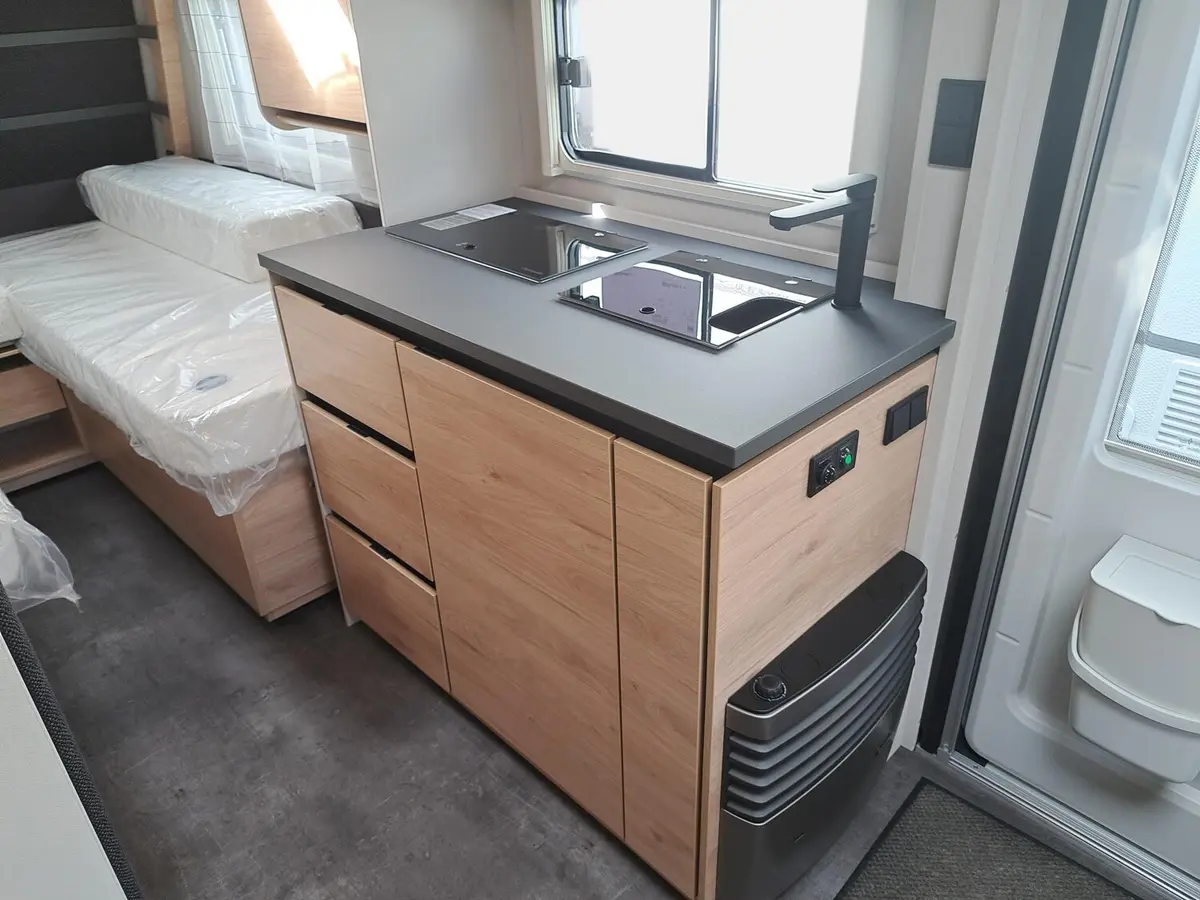 Dethleffs Camper 460 EL First Edition, Sicherheitspaket