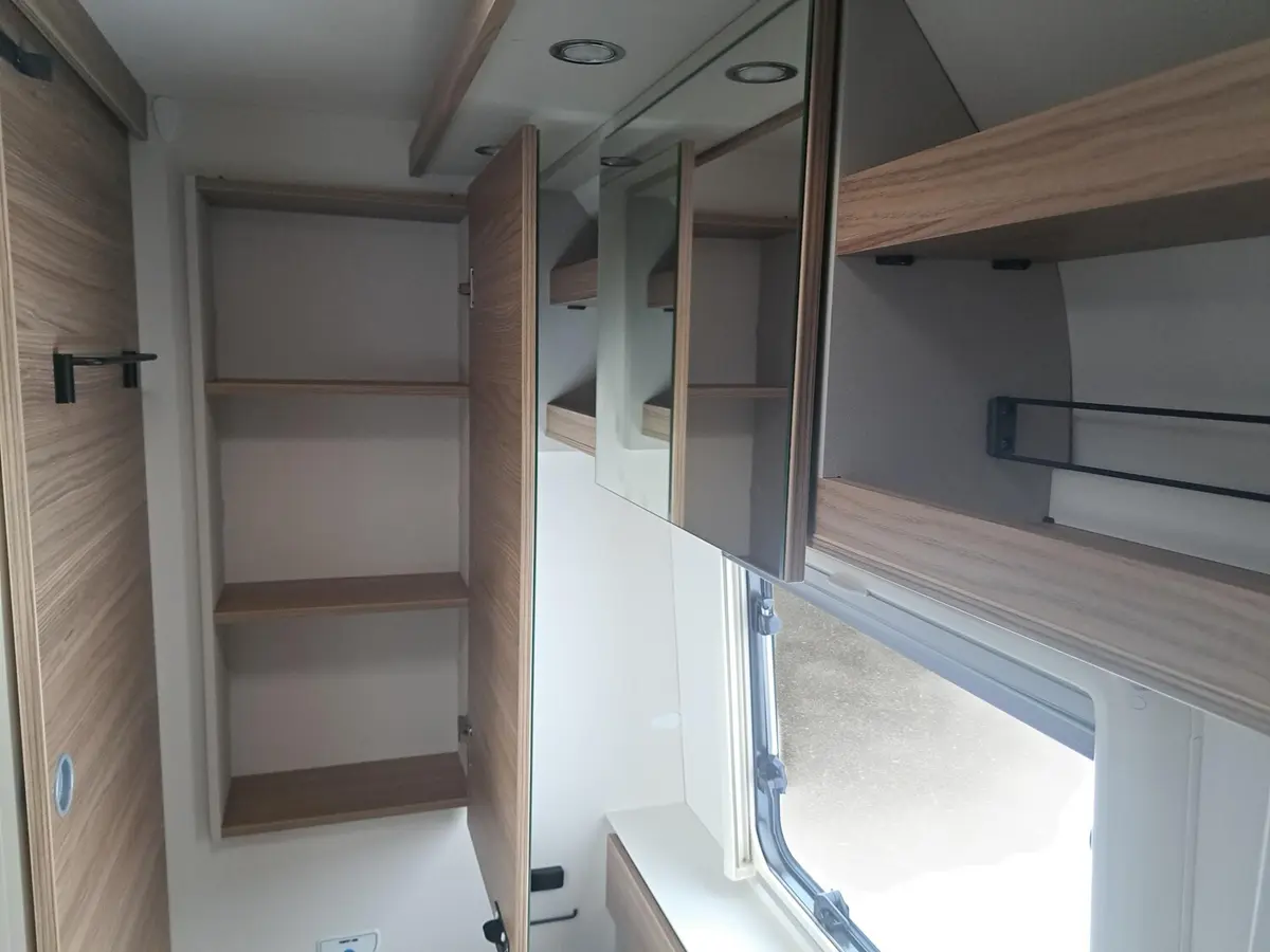 Dethleffs Nomad 490 EST First Edition