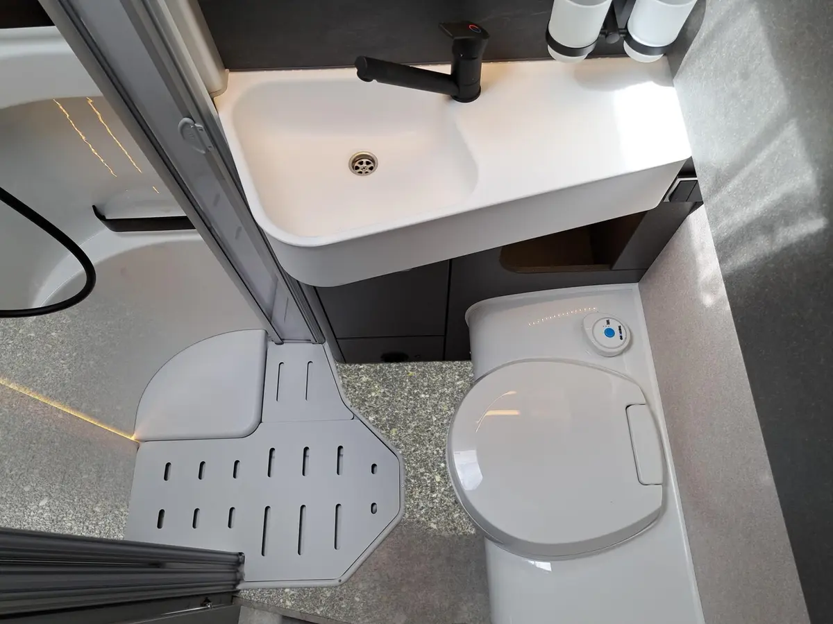 Hymer ML-T CrossTrail 580 TV, Leder, GFK