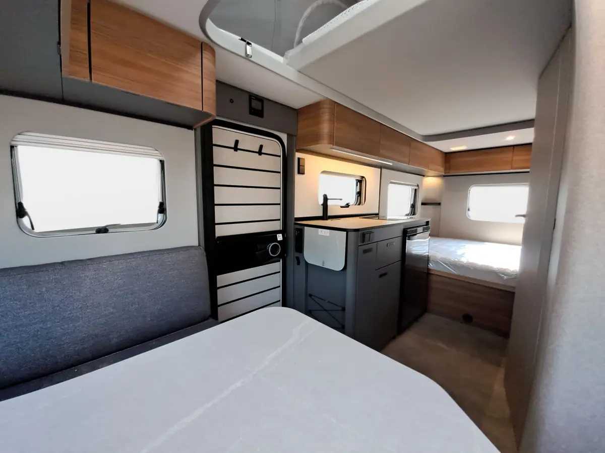 Hymer Eriba Feeling 425 