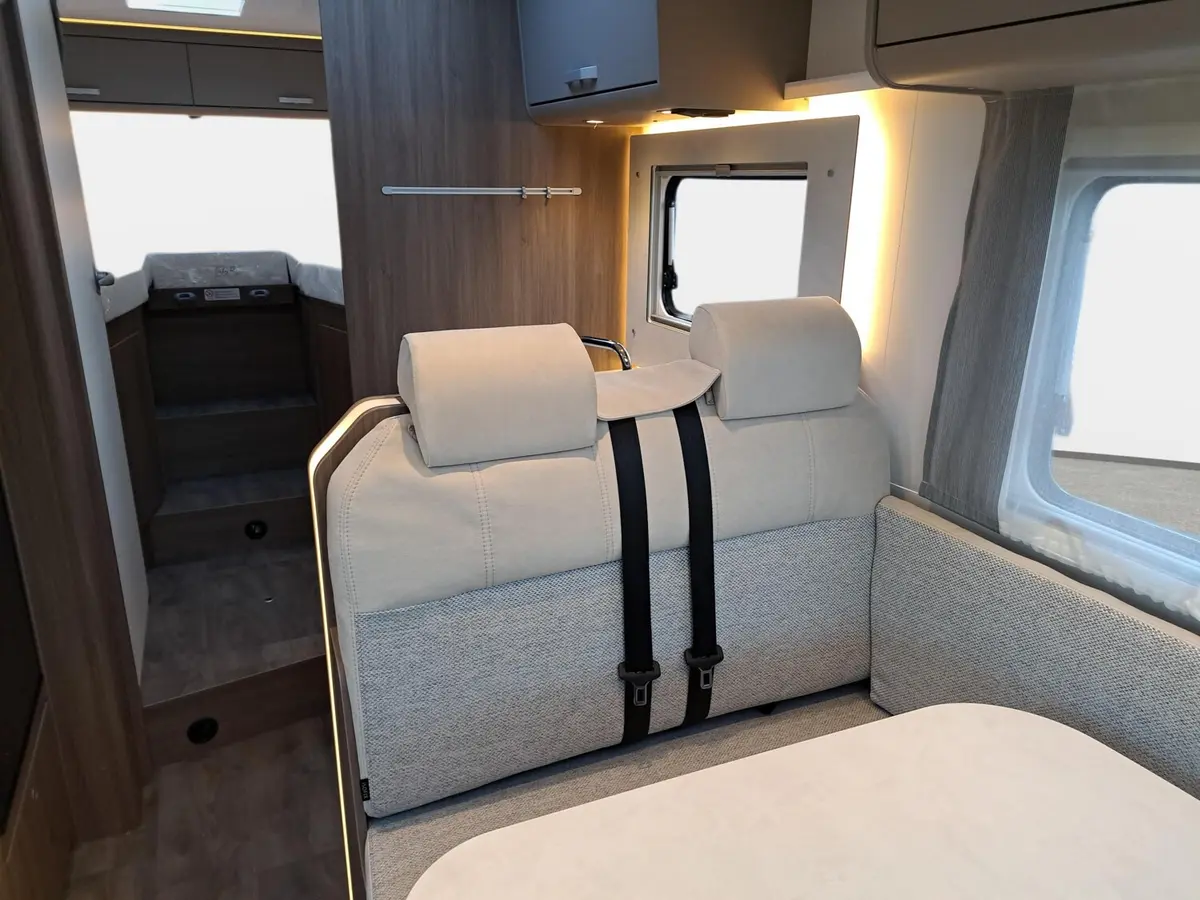 Carado T 447 Pro+ Hubbett, TV, Sat, Solar