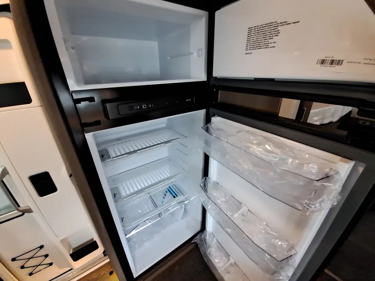 Carado T 457 Pro+, Automatik, LTE, TV, Solar, Backofen