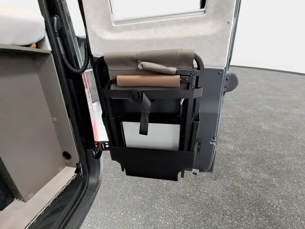 Hymer Grand Canyon S CrossOver 600 AHK, TV, Wechselrichter