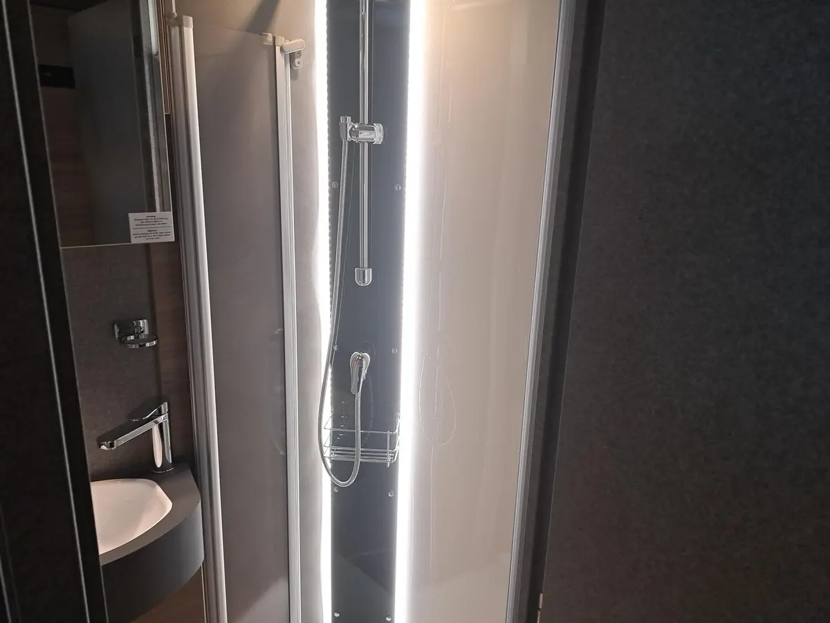 Dethleffs Trend T 6817 EB Hubbett, div. Pakete