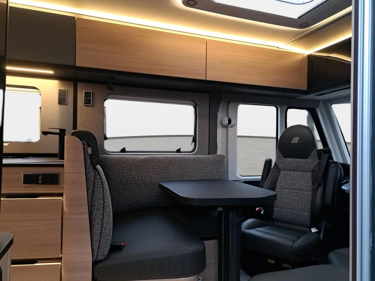 Hymer B-Klasse MC I 680 Premium-, Arktispaket, TV