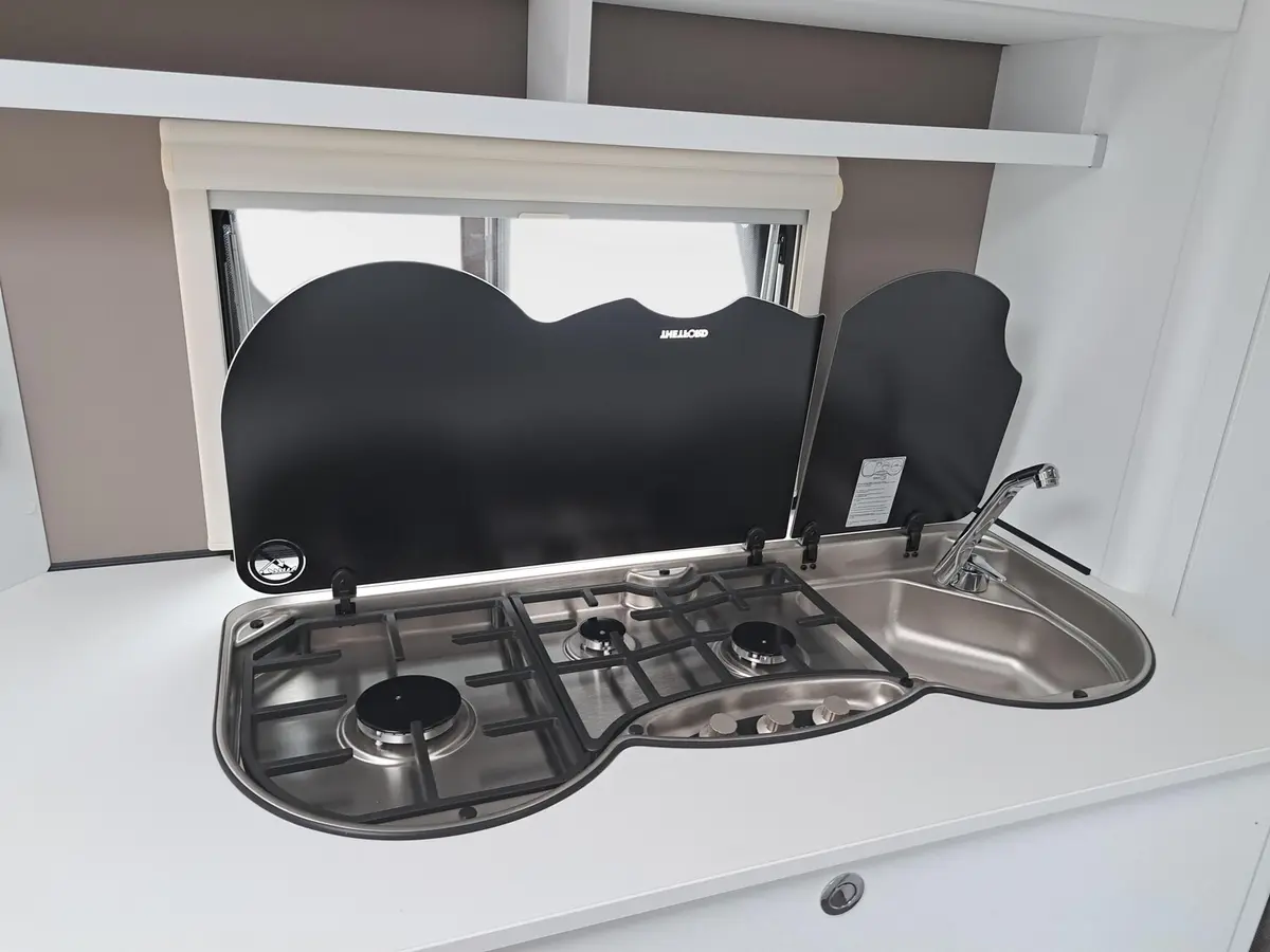 Dethleffs c-go 475 FR 10 Years Edition, Duo Control