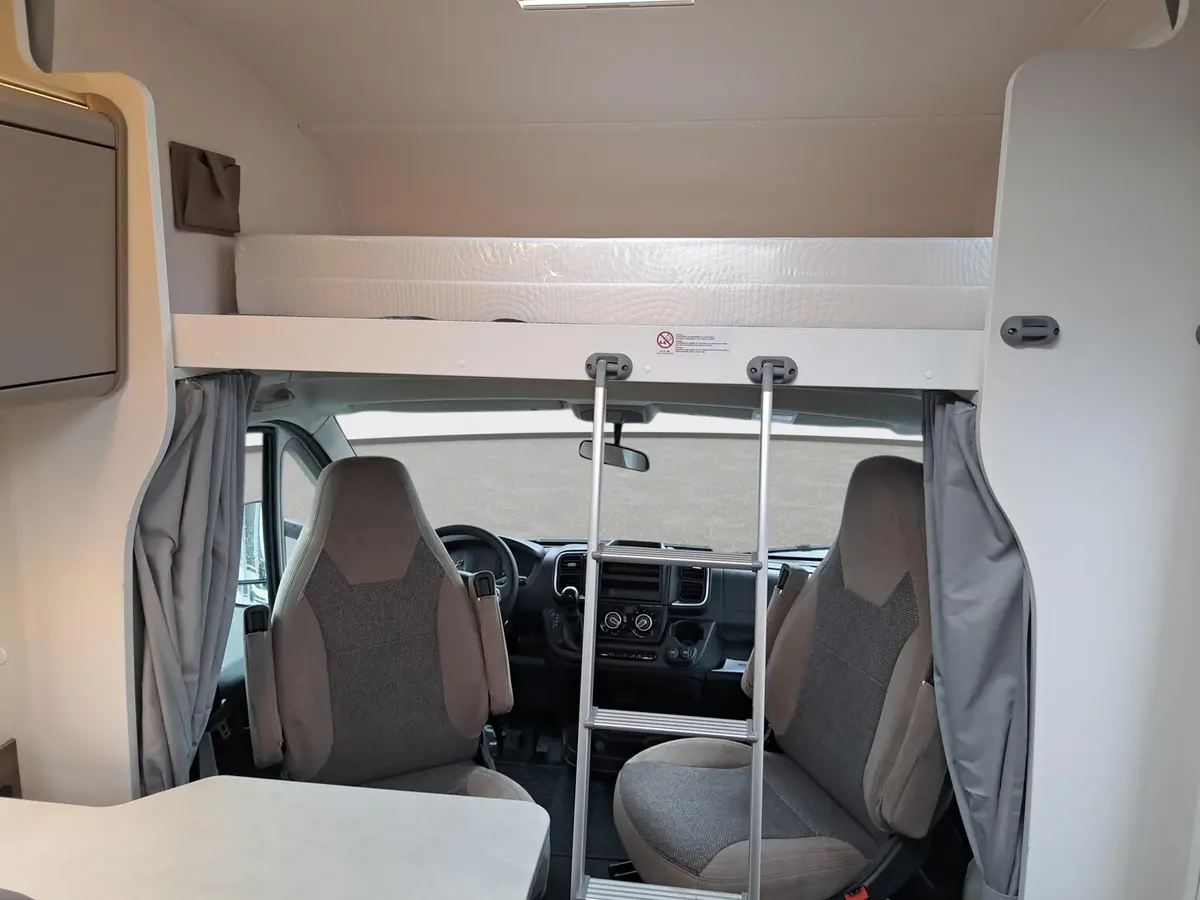 Carado pro A 132 Markise, Fahrradträger