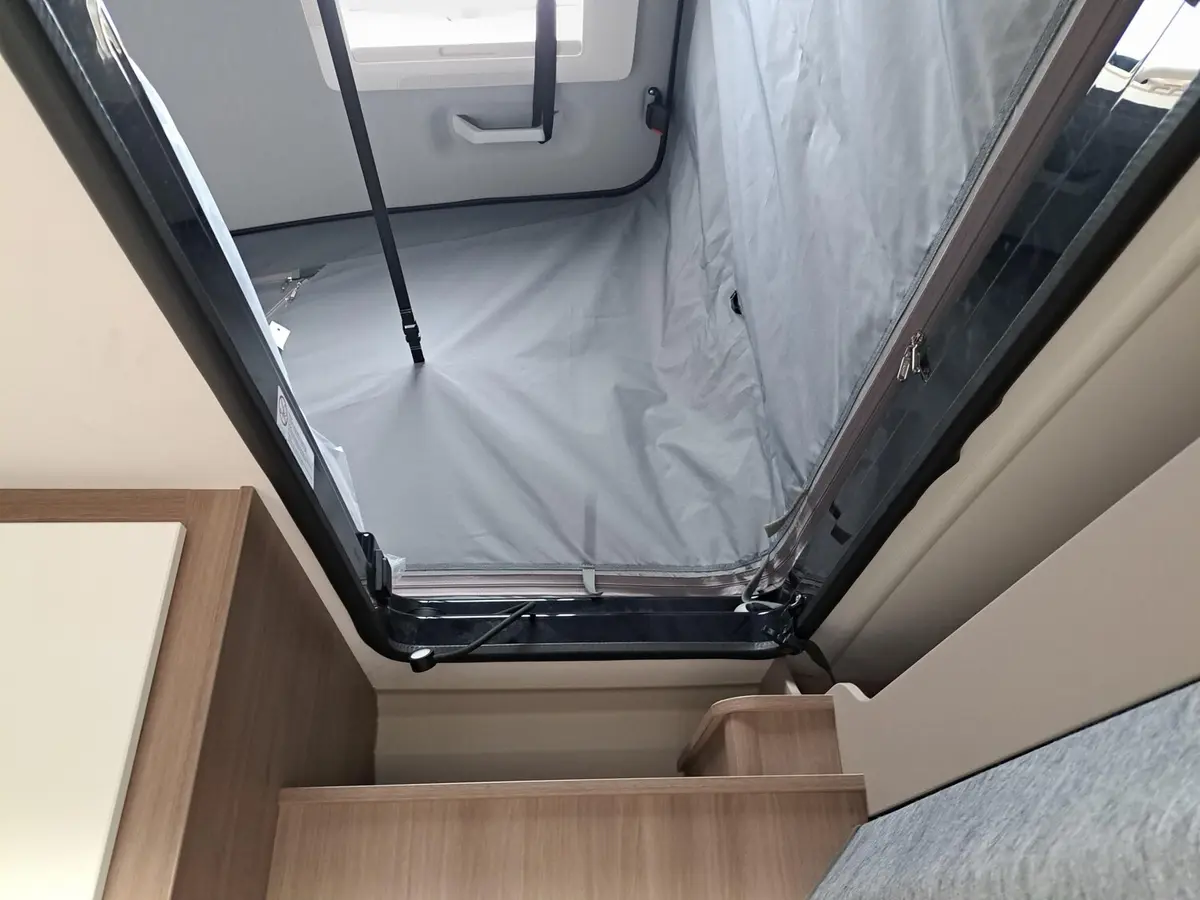 Carado pro CV 541 Automatik, Rahmenfenster