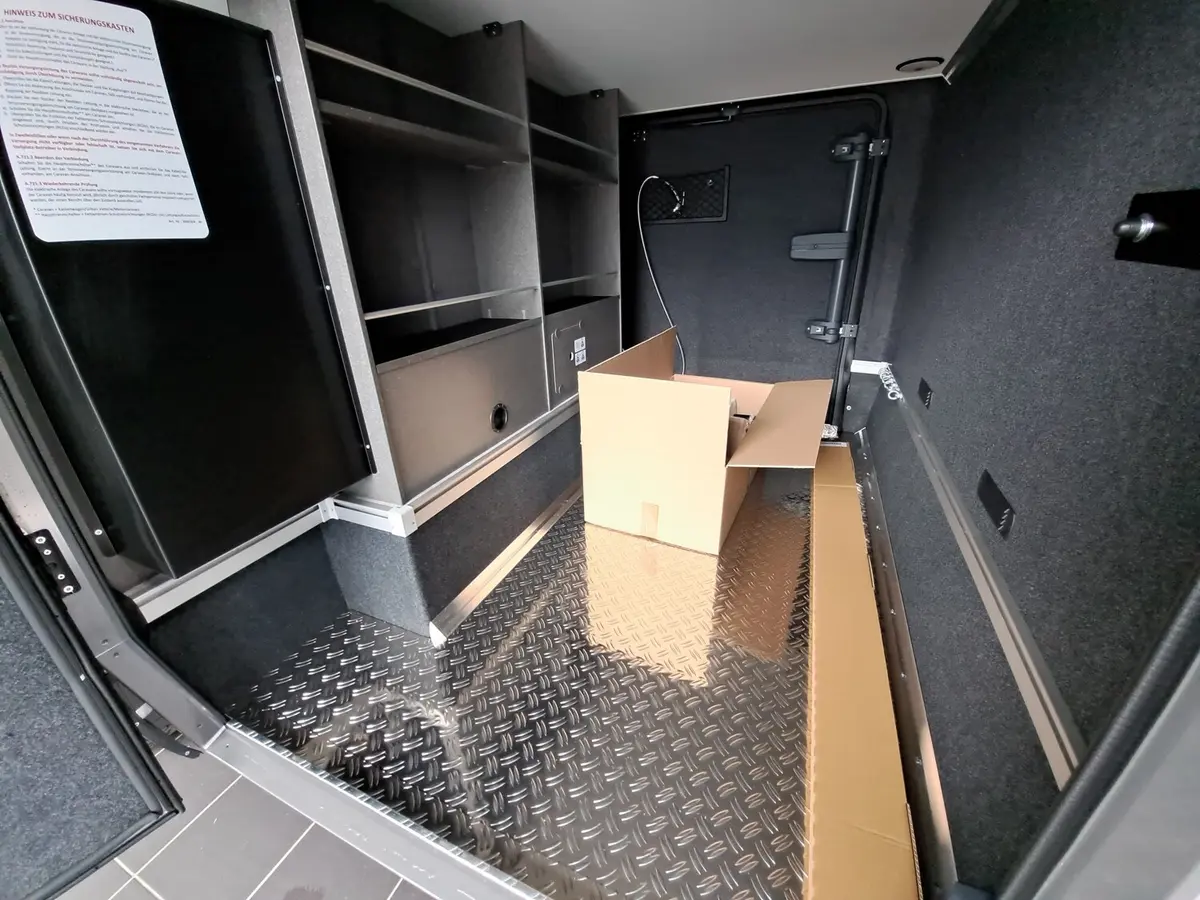 Hymer ML-T CrossTrail 580 TV, Leder, GFK, Winterpaket