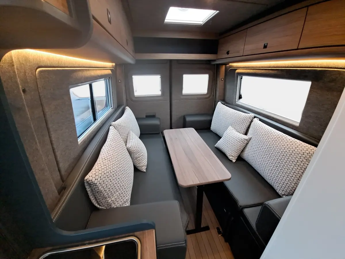 Hymer Eriba Car 602 MJ 2026, AHK, Navi, Markise