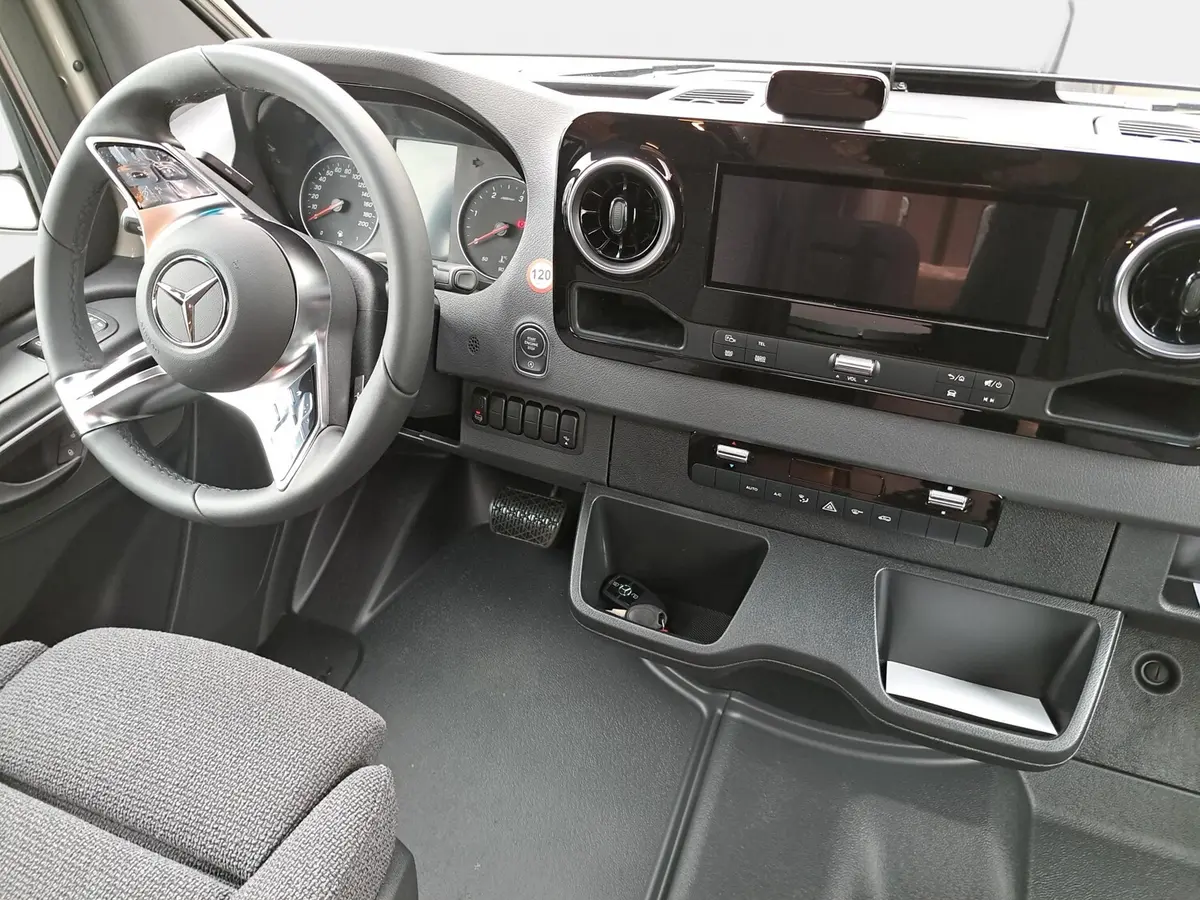 Hymer Grand Canyon S 600 Allrad, Autark, Premiumpaket