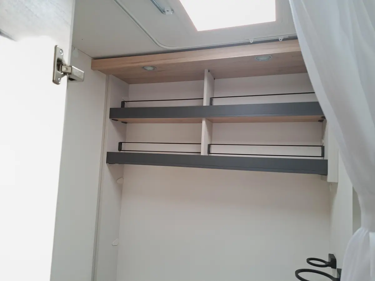 Dethleffs Camper 460 EL First Edition, Sicherheitspaket