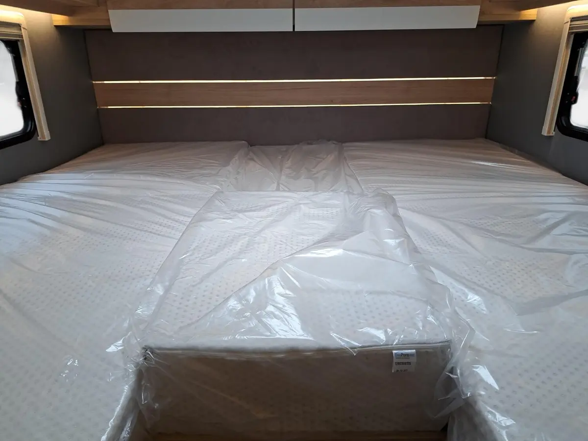 Dethleffs Just Camp Active T 7052 EB Chassis-, Assistenzpaket