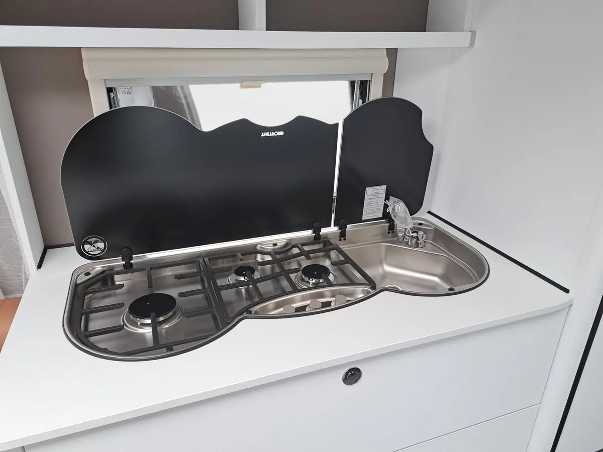 Dethleffs c-go 495 FR 10 Years Edition, Duo Control