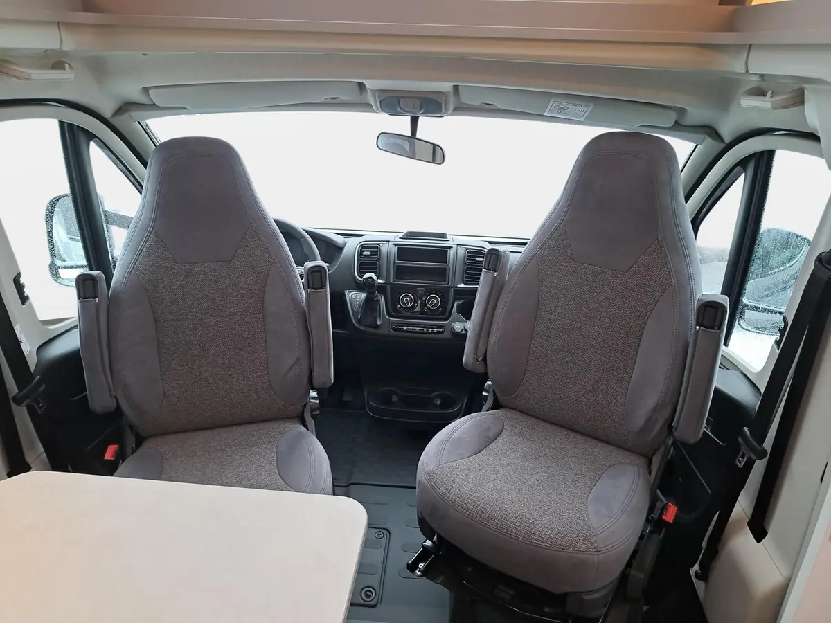 Carado T 135 Pro+ Automatik, Solar, LTE, TV