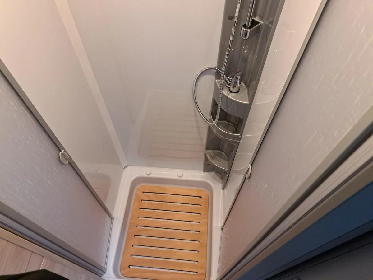 Dethleffs Just Camp T 6762 Family-, Chassispaket