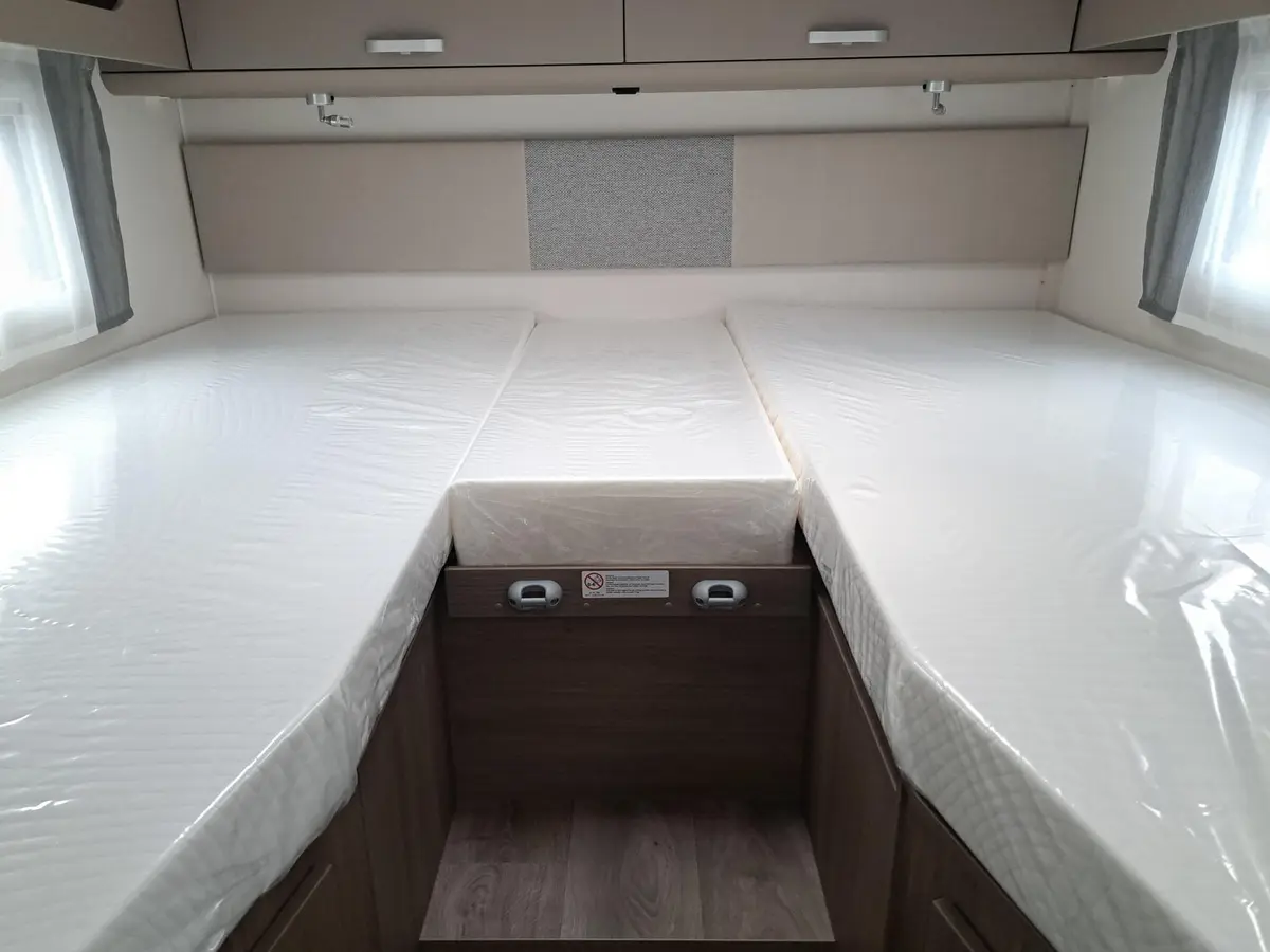 Carado I 447 Pro+ Automatik, 4.400 kg, Solar, Sat, TV