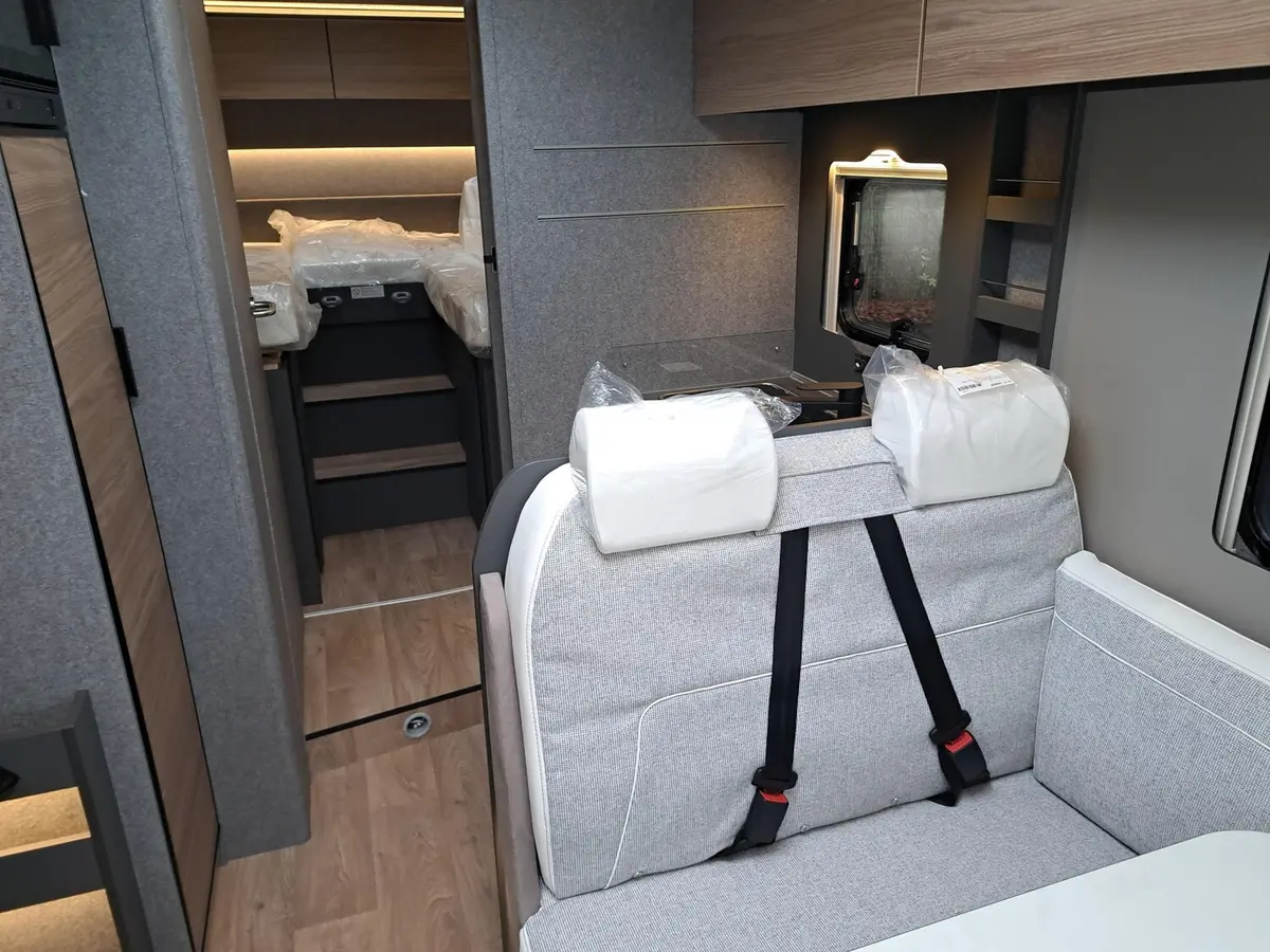 Dethleffs Trend Active I 7057 EB Backofen, Chassispaket