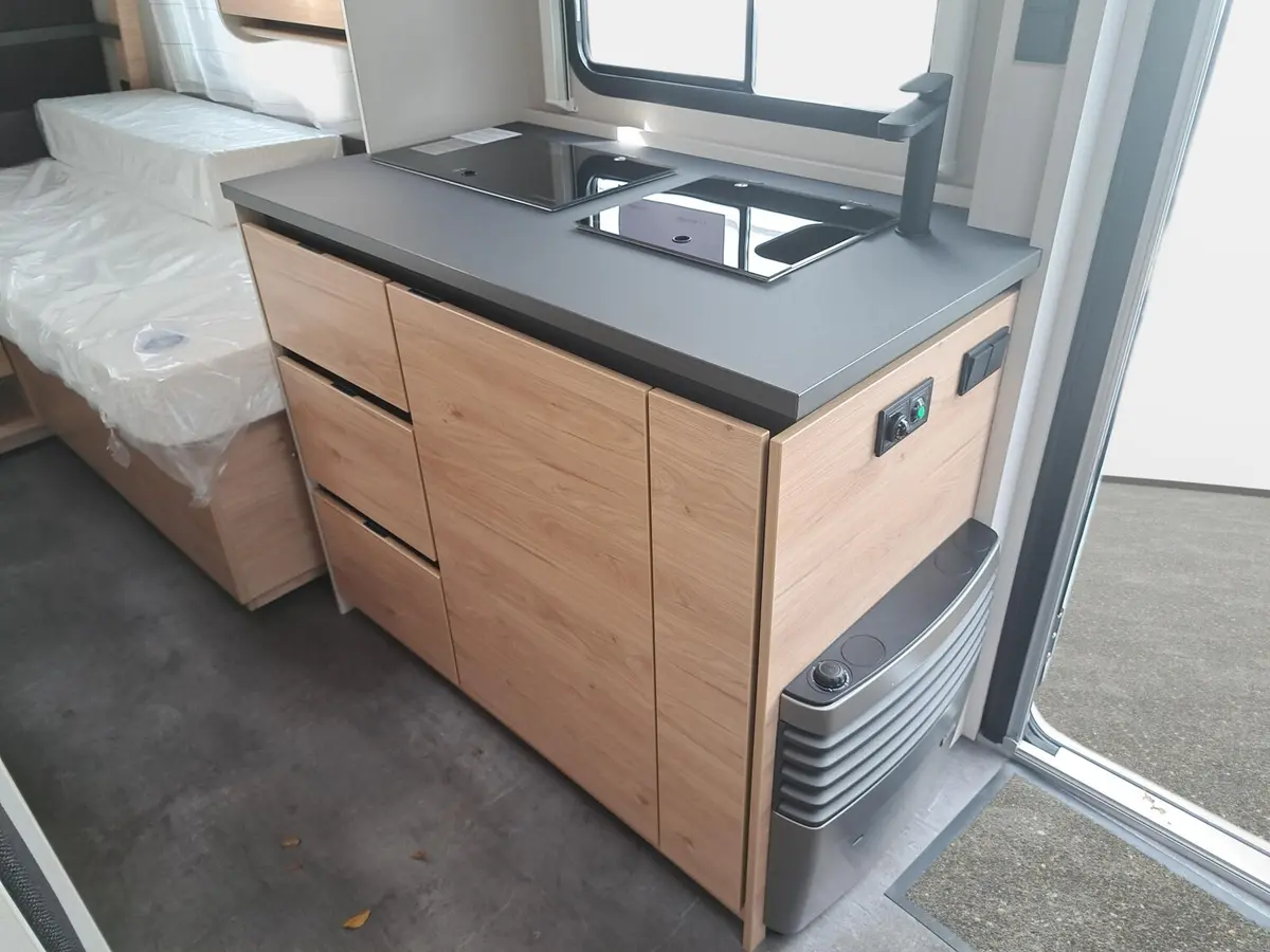 Dethleffs Camper 460 EL First Edition, Sicherheitspaket