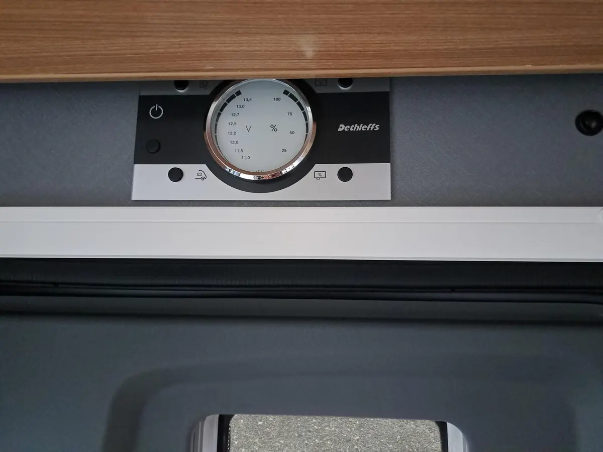 Dethleffs Just 90 T 7052 DBM Hubbett, AHK, Markise, TV, Sat