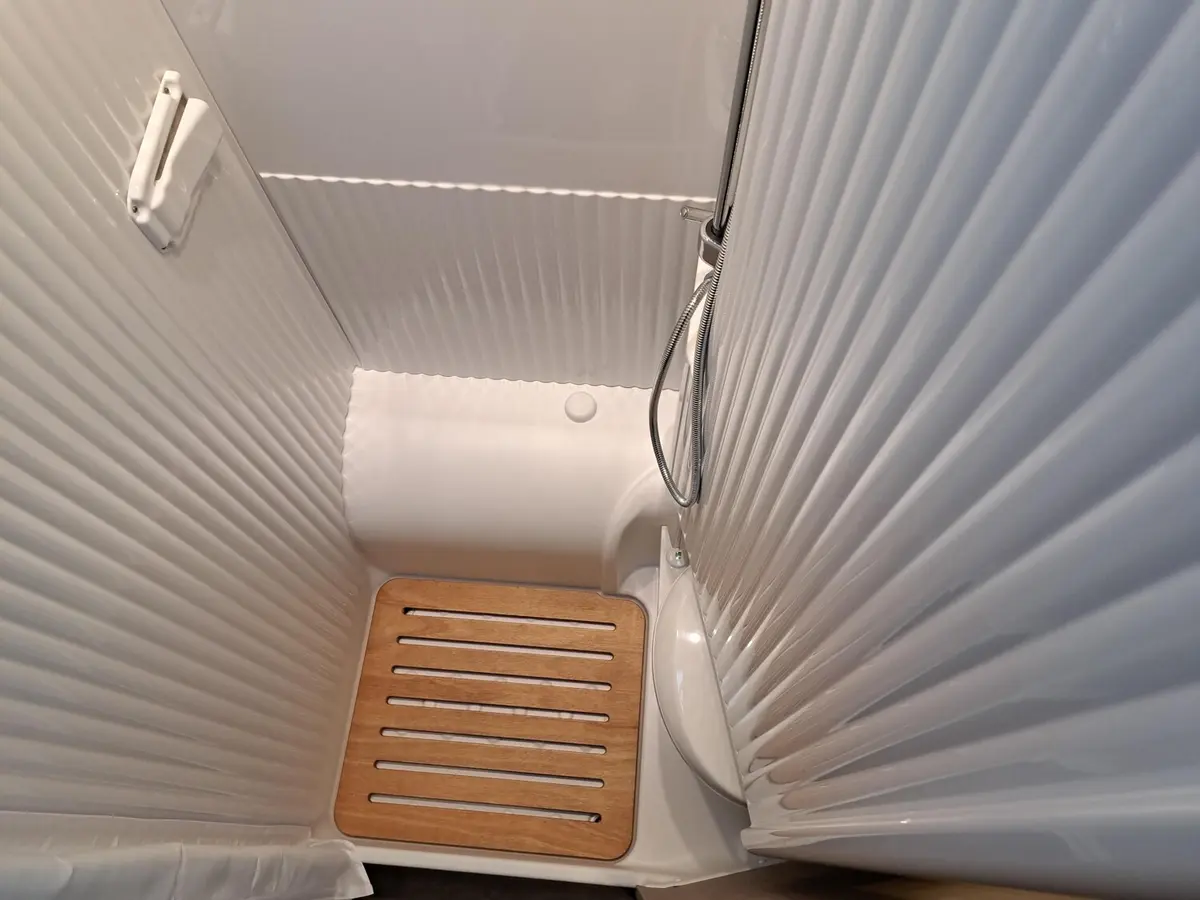 Carado V 339 Pro+, Solar, LTE, TV-Paket