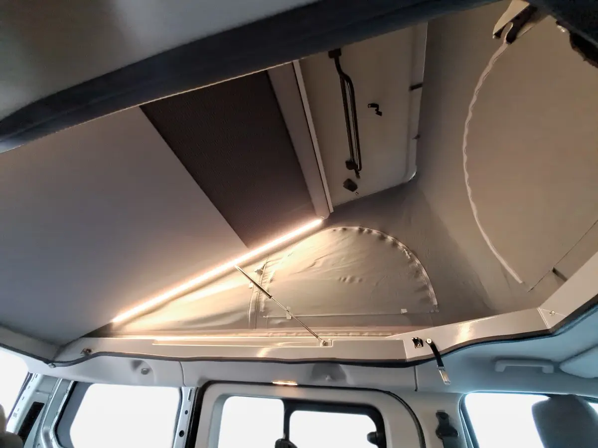 Dethleffs Globevan Trail Two 