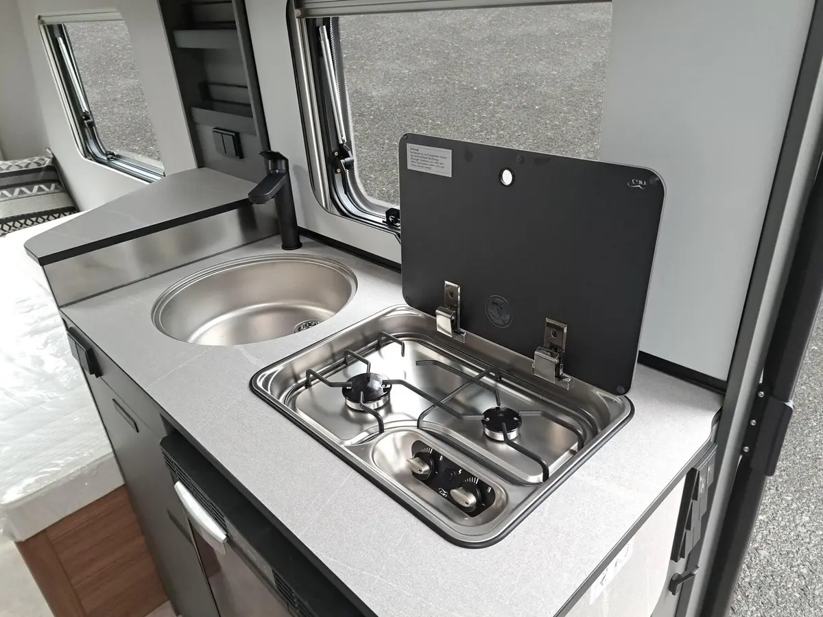 Hymer Eriba Novaline 470 Moving-Paket, Markise, Alus