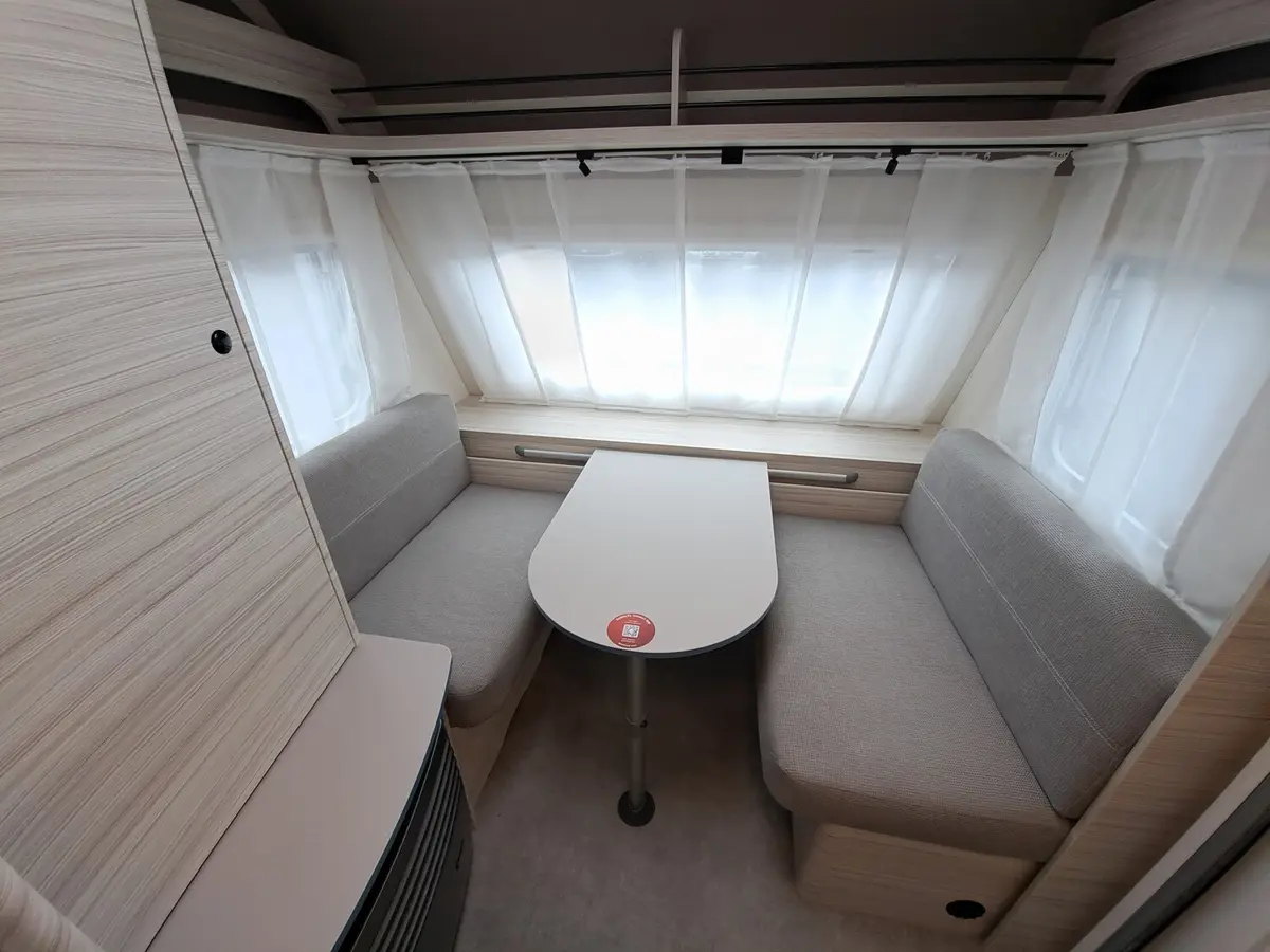 Dethleffs c-joy Active 460 LE 