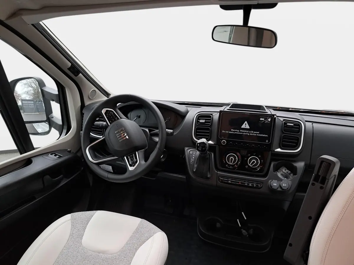 Dethleffs Just Camp Active T 7052 DBM Automatik, Gästebett