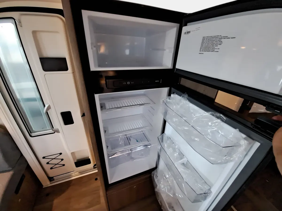 Carado T 457 Pro+, Automatik, LTE, TV, Solar, 3. Bett