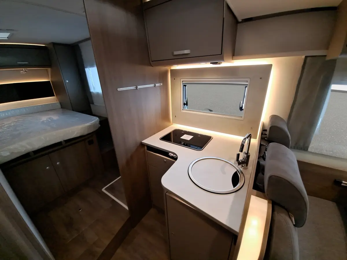 Carado Edition26 T Ford 449 Automatik, Hubbett, Solar