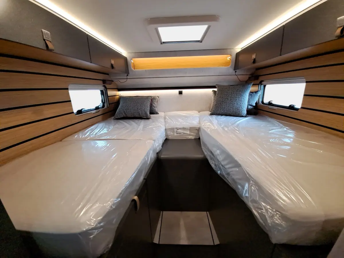 Hymer ML-T CrossTrail 580 TV, Leder, GFK, Winterpaket
