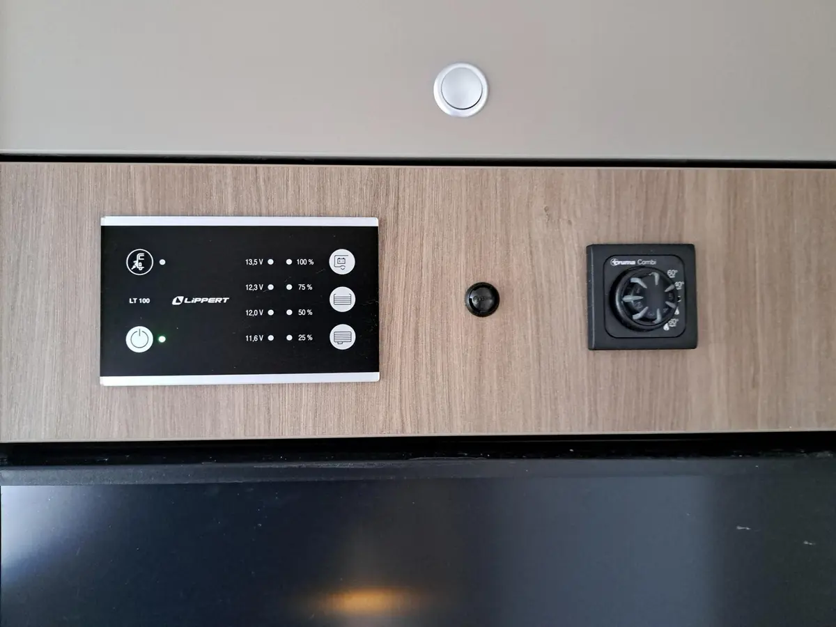 Carado T 459 Pro+, Autom., Solar, TV, LTE, 3. Bett, Ofen