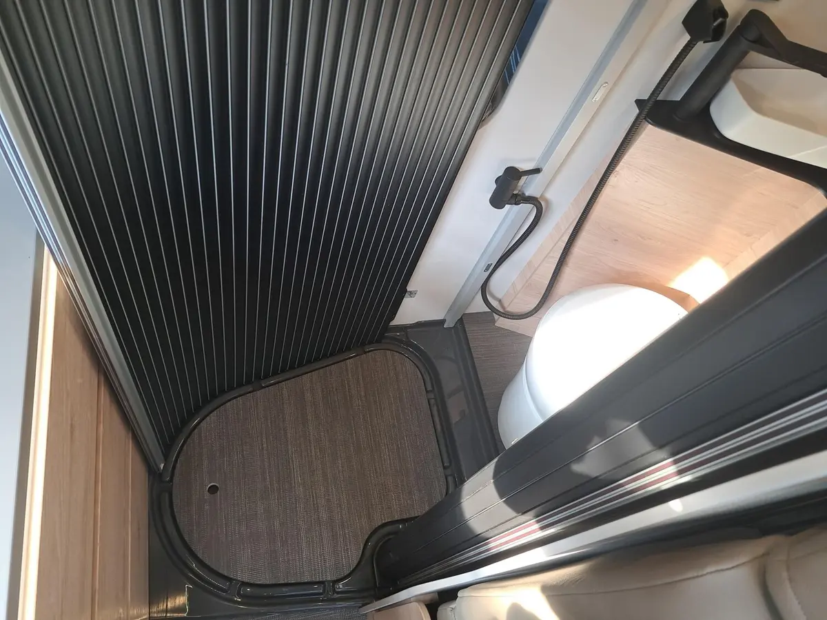 Dethleffs Globetrail 540 DR Citroen Chassis-, Elektro-, Komfortpaket