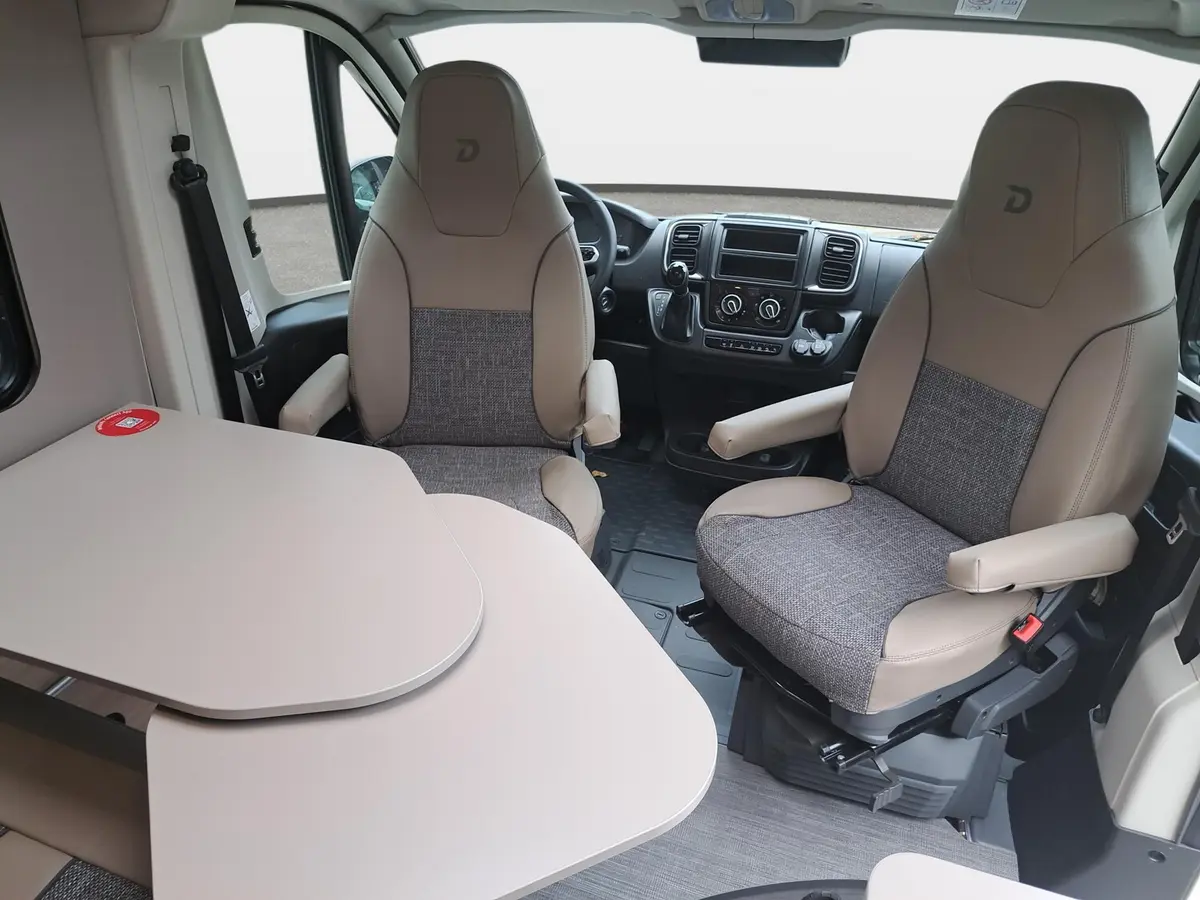 Dethleffs Globetrail 600 DR Fiat Automatik, Chassis-, Komfortpaket