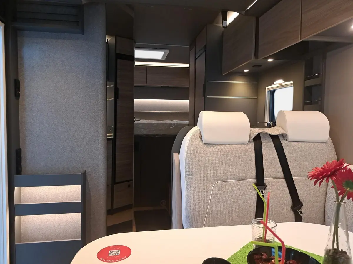 Dethleffs Trend T 6877 DB Hubbett, X-, GT-, Familypaket