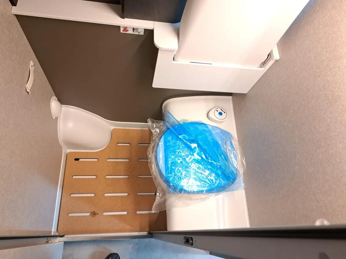 Hymer Grand Canyon S Xperience 600 AHK, Aufstelldach