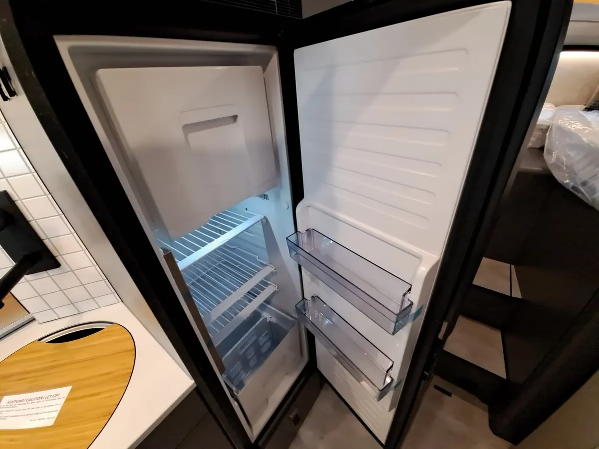 Hymer ML-T CrossTrail 580 TV, Leder, GFK, Winterpaket
