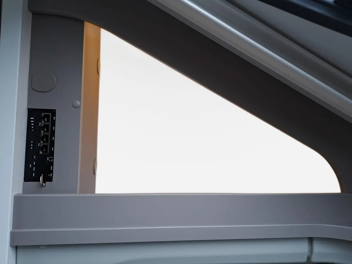 Carado T 328 Pro+ Automatik, Solar, LTE, TV