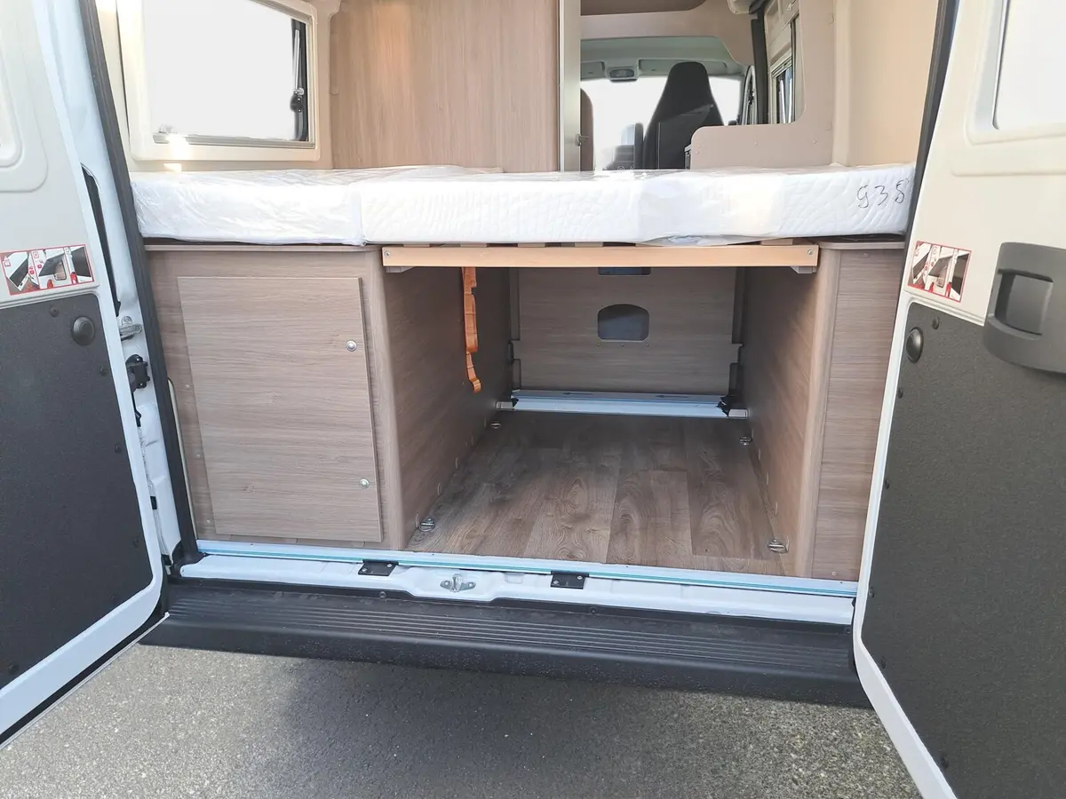 Carado CV 600 Markise, Optik Paket 2, Basic Paket