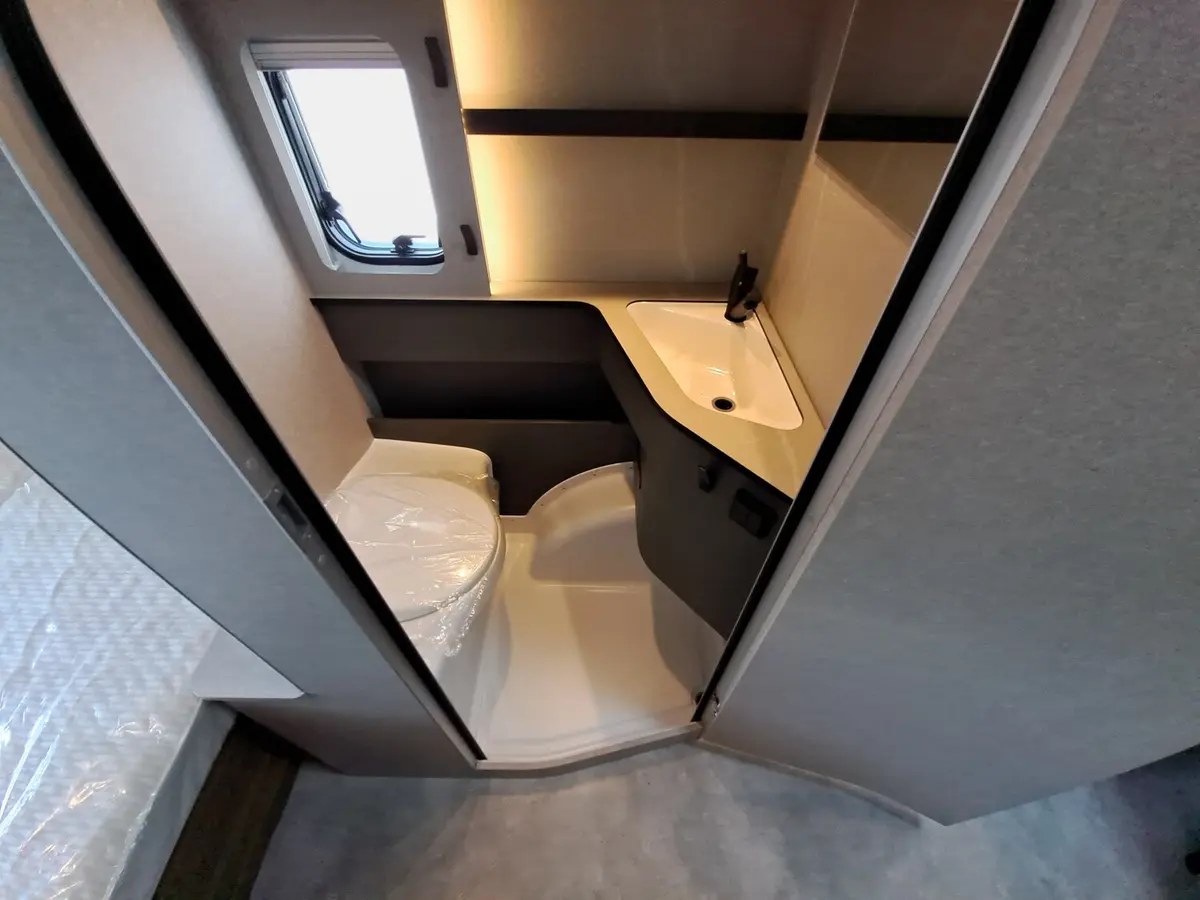 Hymer Eriba Feeling 425 