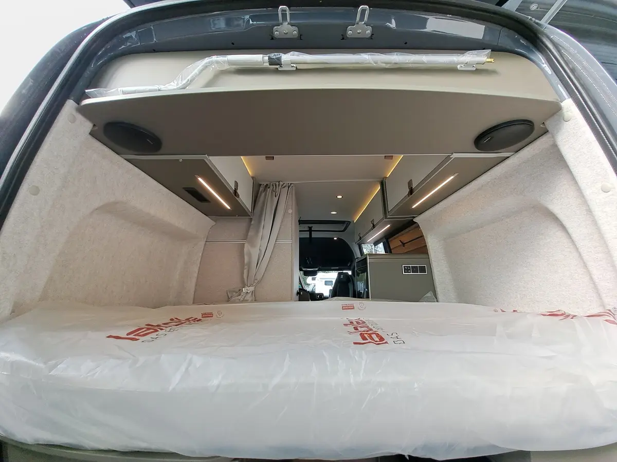 Hymer Grand Canyon S CrossOver 600 Aufstelldach, AHK