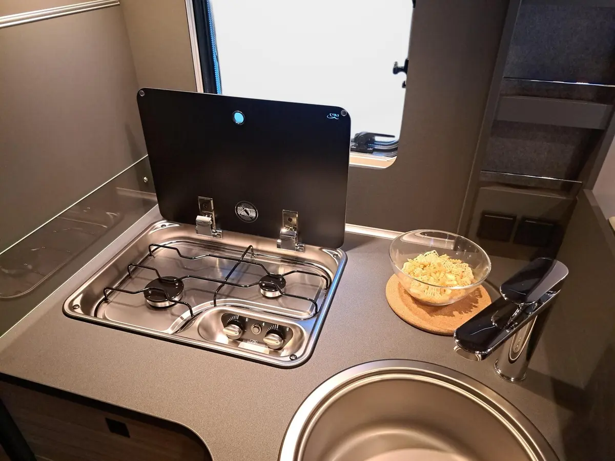 Dethleffs Trend T 6817 EB Hubbett, div. Pakete