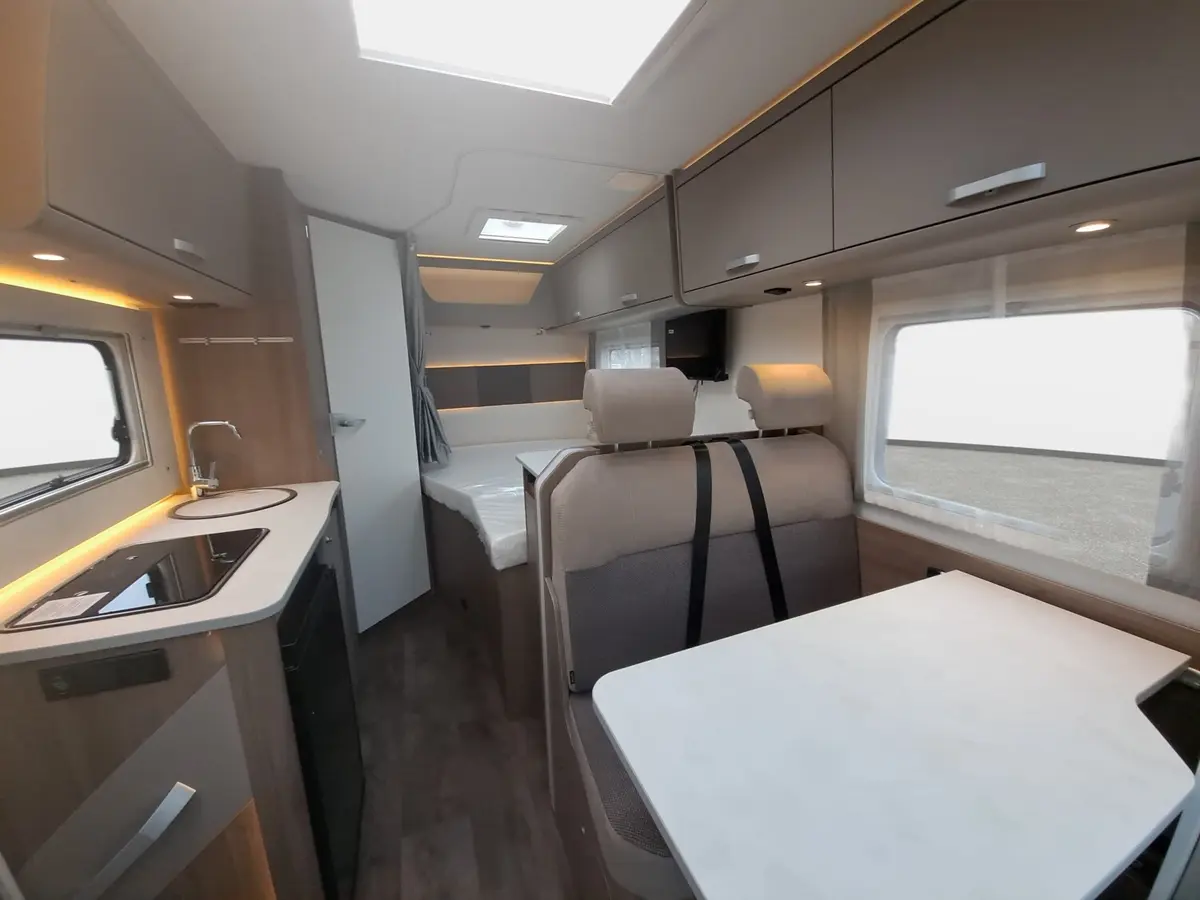 Carado T 135 Pro+ Automatik, Solar, LTE, TV