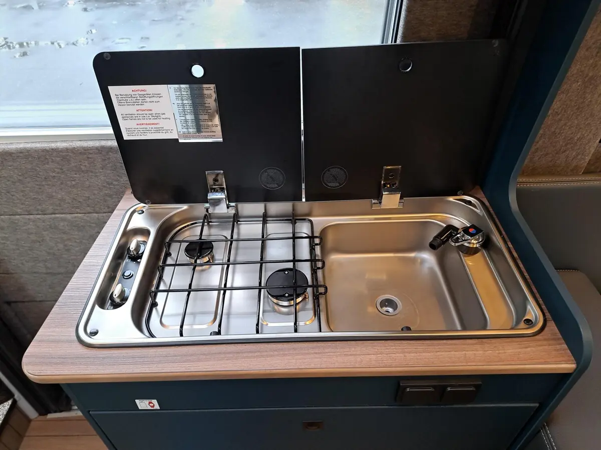 Hymer Eriba Car 602 MJ 2026, AHK, Navi, Markise