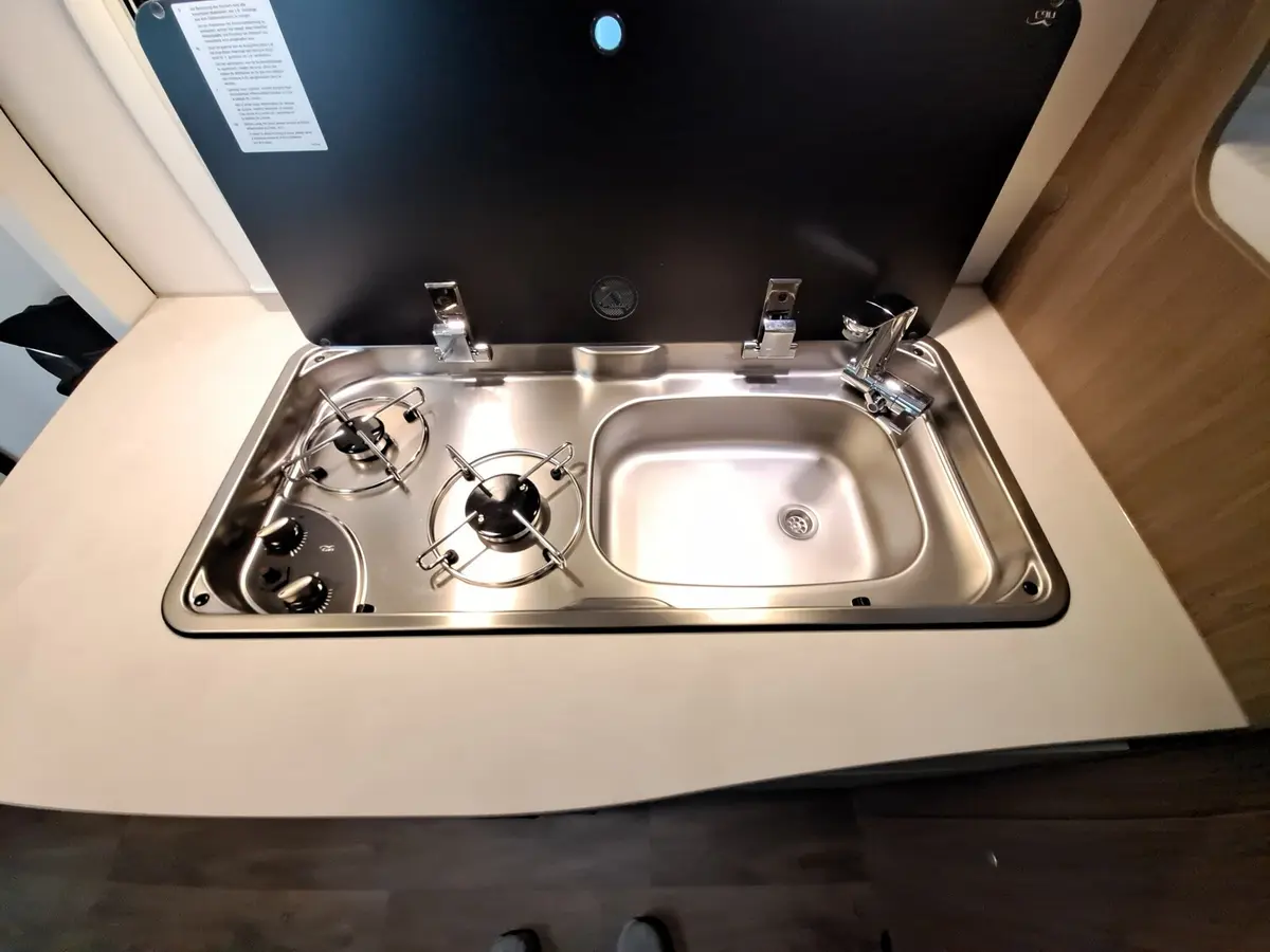 Carado V 132 Pro+, Solar, LTE, TV