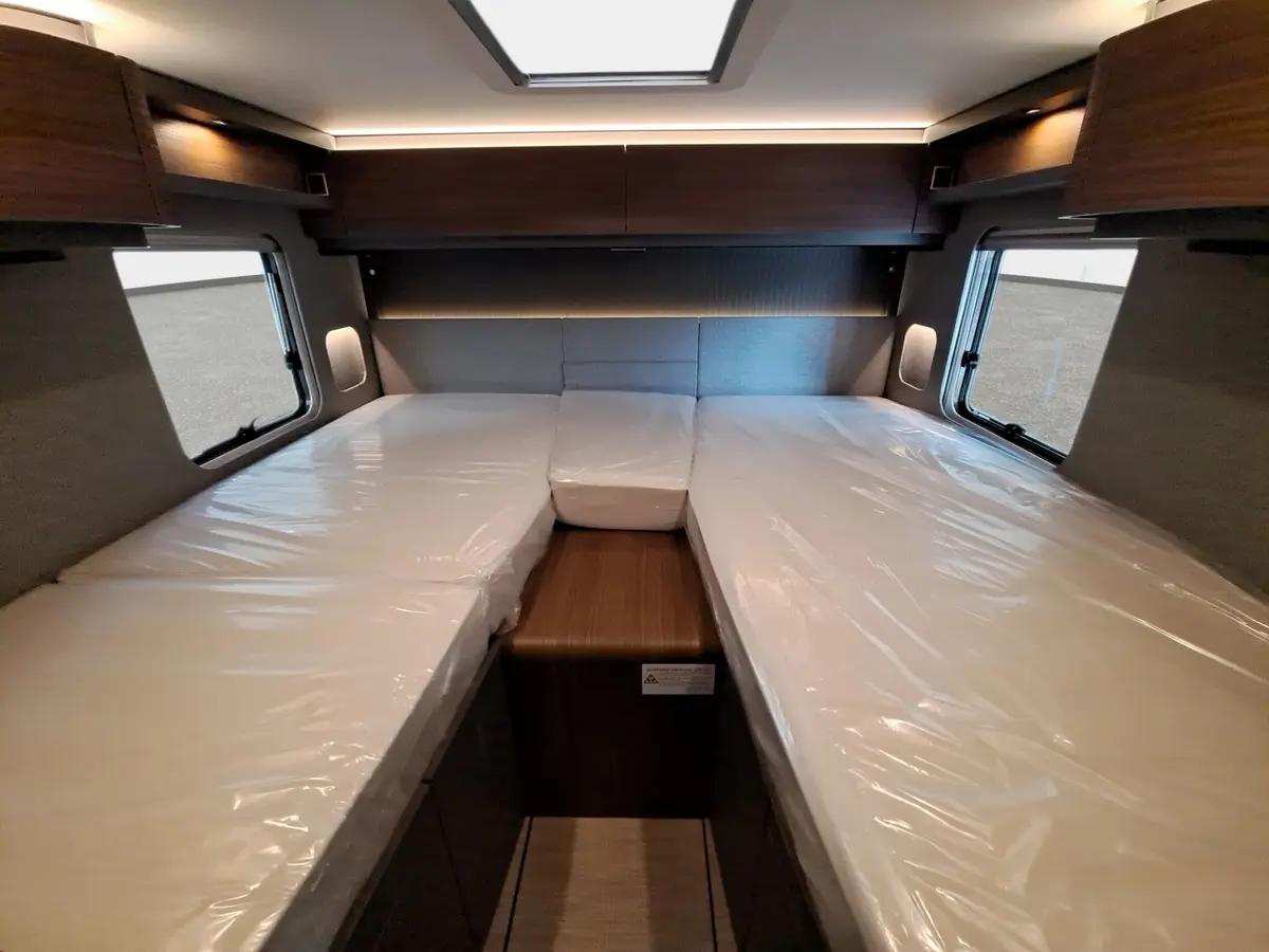 Hymer B-Klasse MC T 600 Premium-Line, Arktis, Hubbett