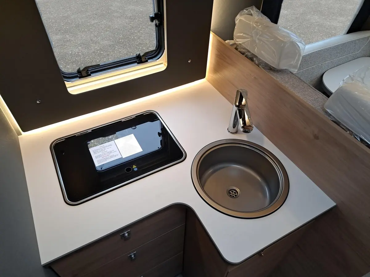 Dethleffs Just Camp Active T 7052 EB Hubbett