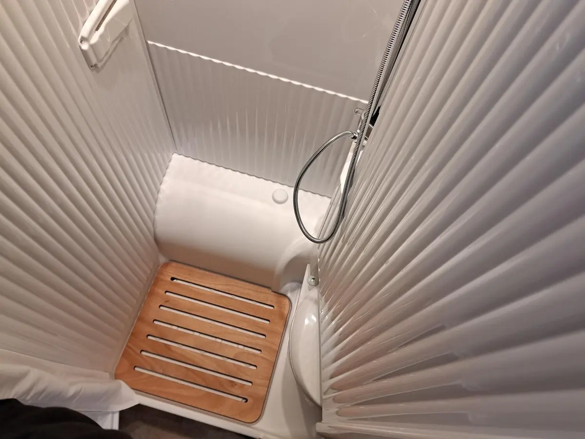 Carado V 347 Pro+ Automatik, Solar, LTE, TV