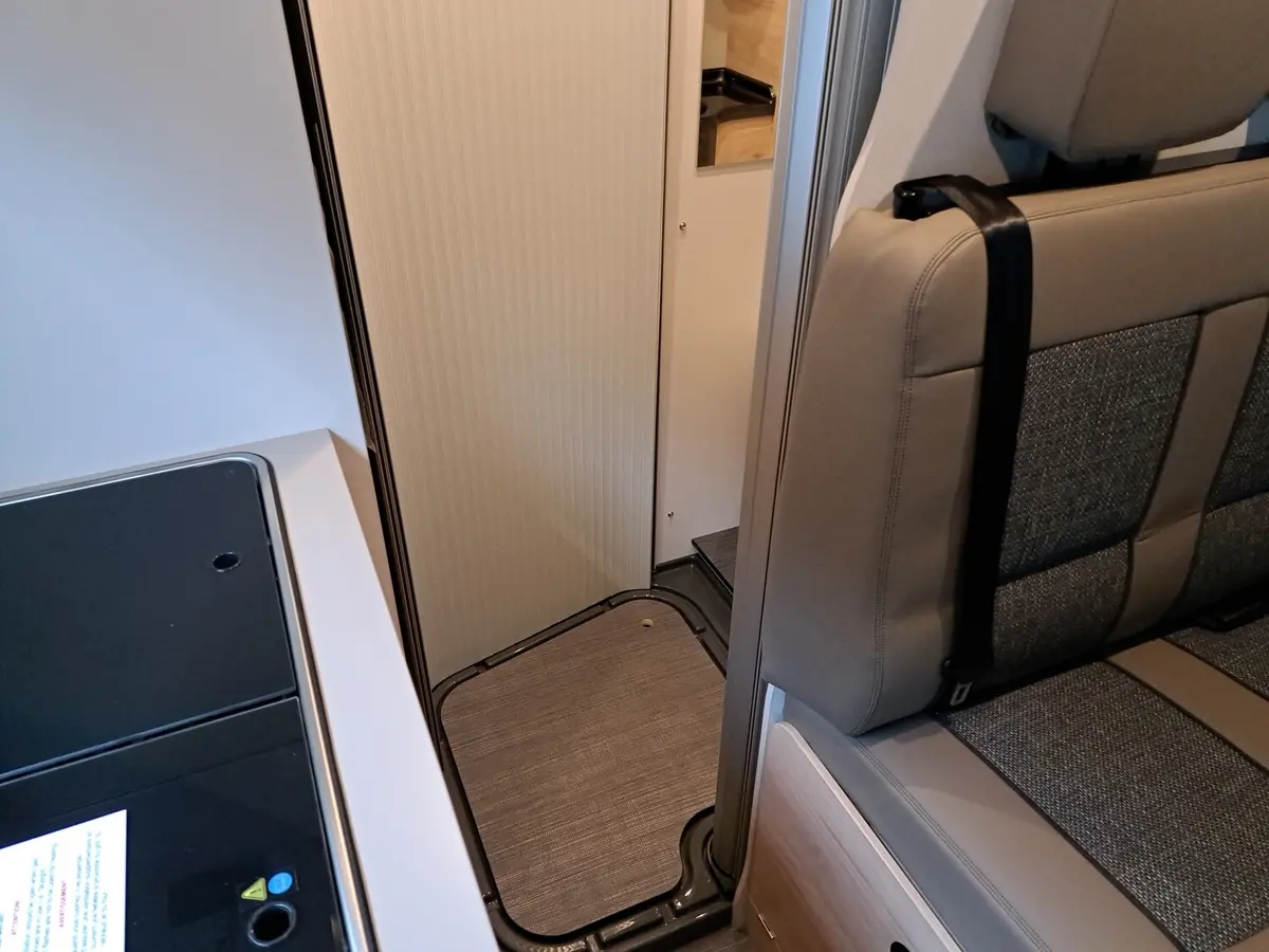 Dethleffs Globetrail 640 HR Fiat Chassis-, Komfort-, Elektropaket